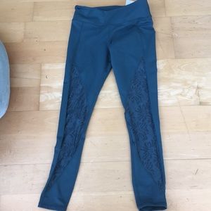 Fabletics green athletic leggings
